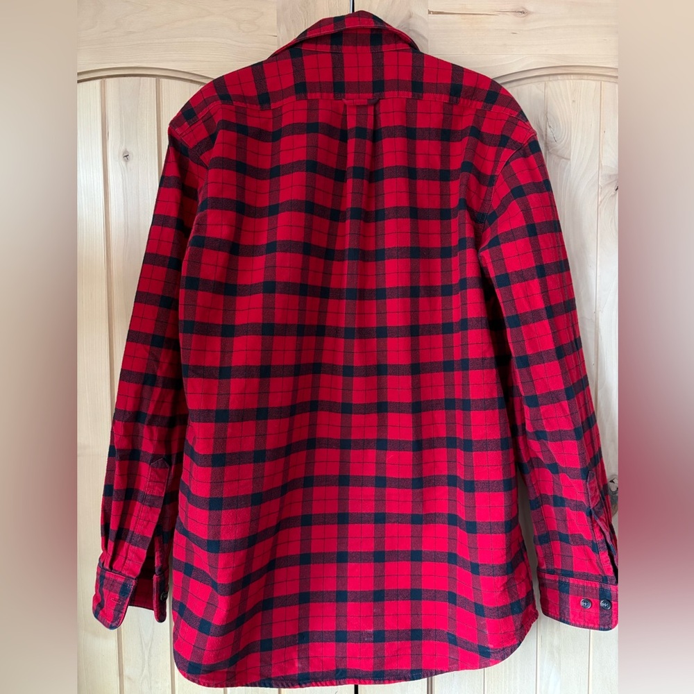 Filson Alaskan Guide Flannel Shirt - Picture 3 of 16